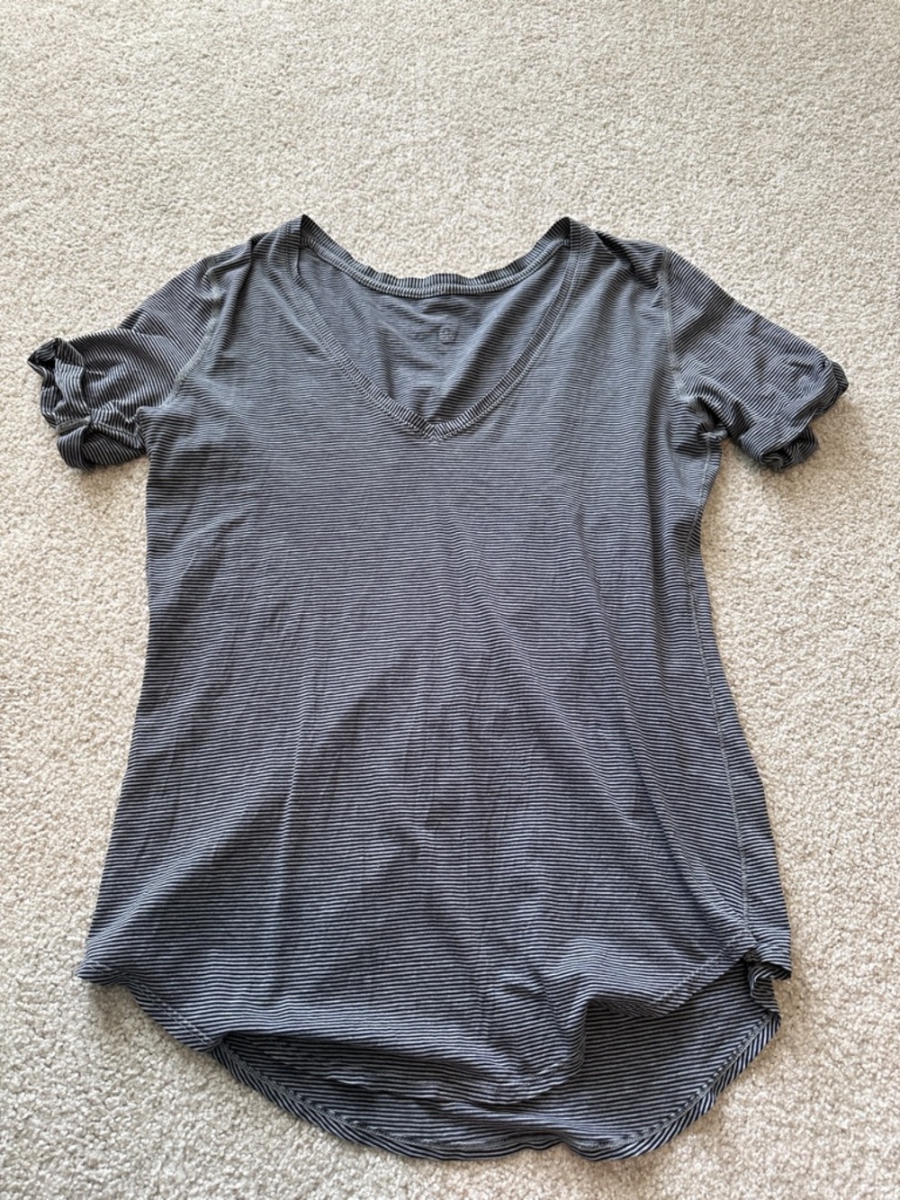 Lululemon Women’s Short Sleeve V-Neck Tee in Black and White Stripe